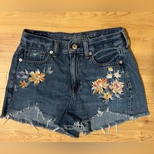 American Eagle Mom Shorts with Embroidery - Size 2